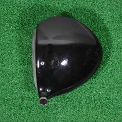 Taylormade R9 Tour Issue Driver 9.5° (Head Only) -Golf Clubs Sales Shop DSC 0042 111f443d 63b0 4926 891a 81886e7959aa scaled