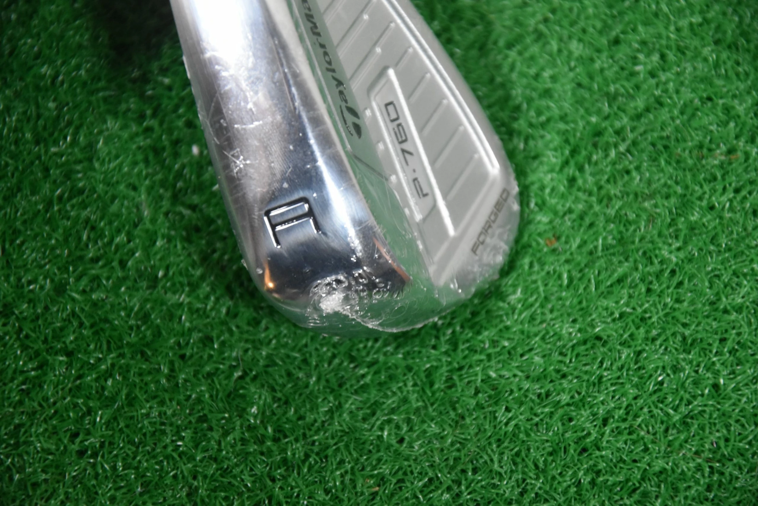 NEW! Taylormade P790 AW 48° (Head Only) 5 NEW! Taylormade P790 AW 48° (Head Only) - Image 3